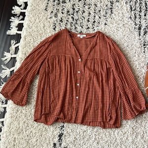Lightweight flowy Madewell blouse